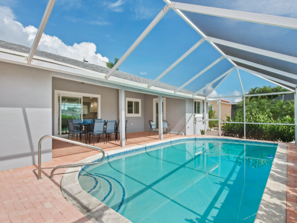 Luxury Canal Front Property with Private Pool - Perfect Coastal Retreat